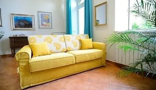 Luxury Apartment Federica N 1 Centro Storico Di تاورمينا 0*,  إيطاليا