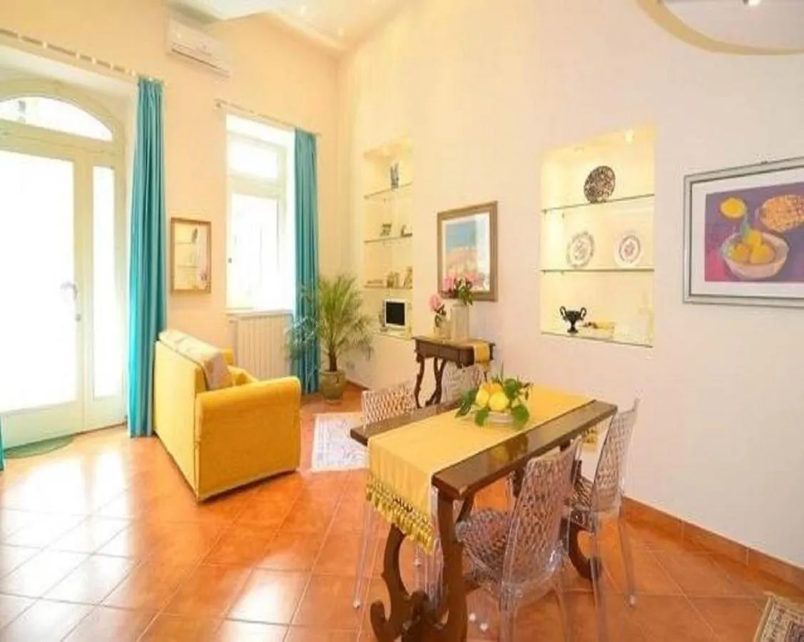 Luxury Apartment Federica N 1 Centro Storico Di تاورمينا