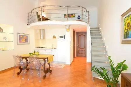 Luxury Apartment Federica N 1 Centro Storico Di تاورمينا